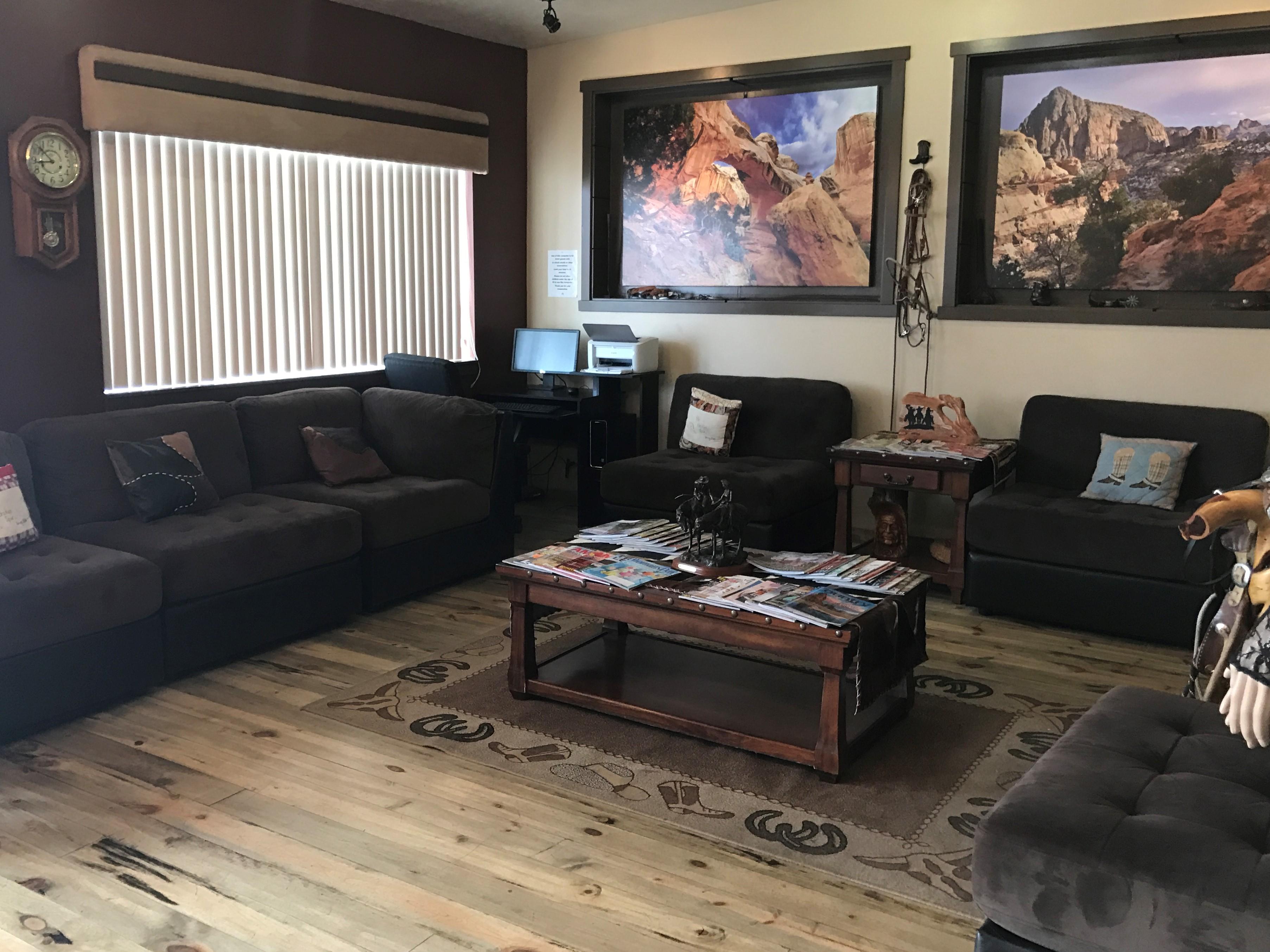 Broken Spur Inn & Steakhouse Torrey Εξωτερικό φωτογραφία