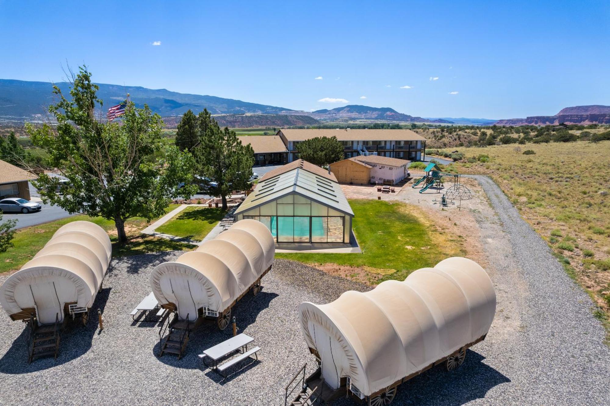 Broken Spur Inn & Steakhouse Torrey Εξωτερικό φωτογραφία