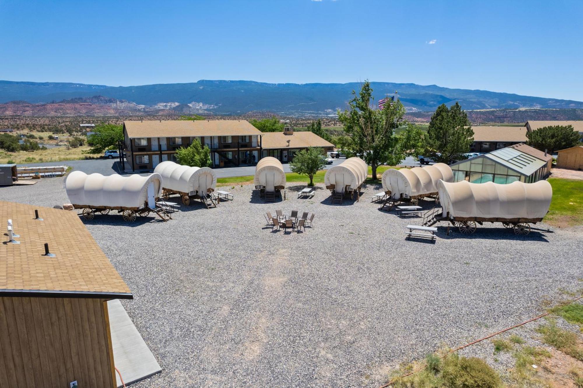 Broken Spur Inn & Steakhouse Torrey Εξωτερικό φωτογραφία